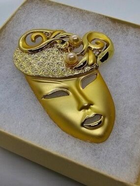 Vintage Mask BROOCH  art, deco, revival lady face statement  BROOCH gold tone